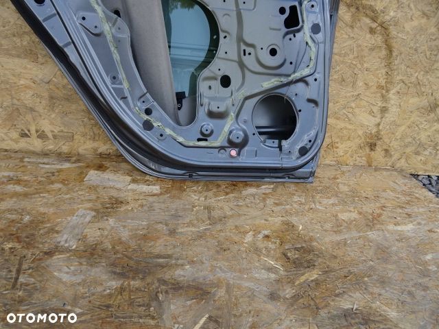 DRZWI LEWE TYLNE LEWY TYŁ NISSAN PRIMERA P12 KOMBI NR170 - 8