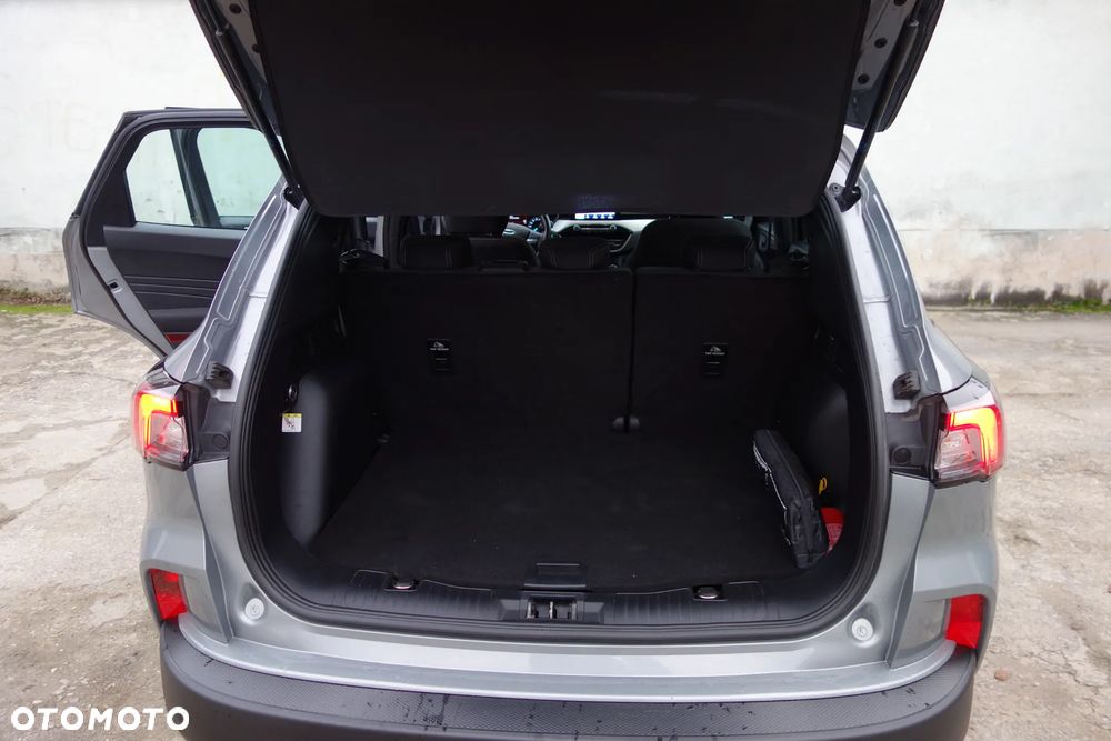 Ford Kuga - 15