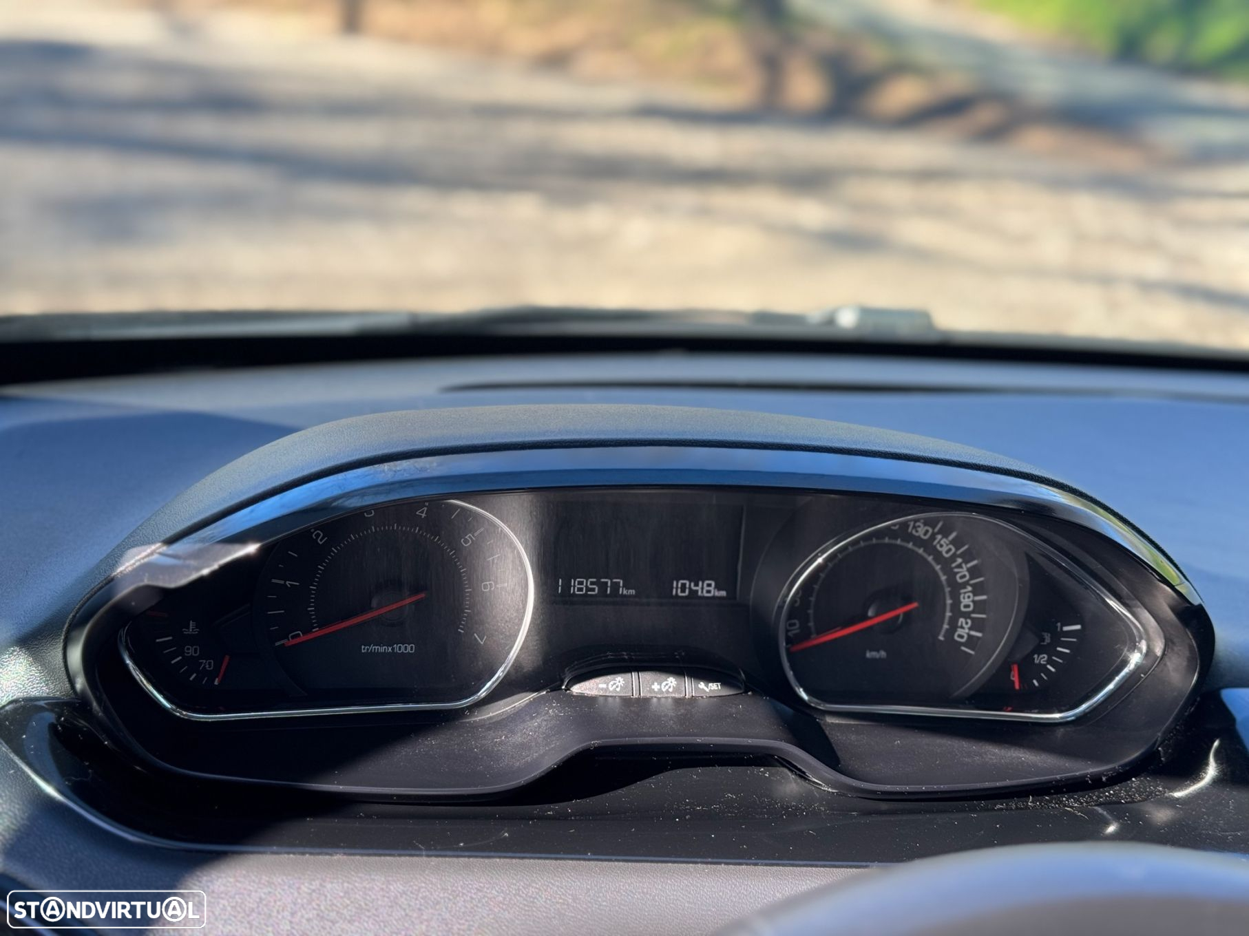 Peugeot 208 1.2 VTi Active - 41
