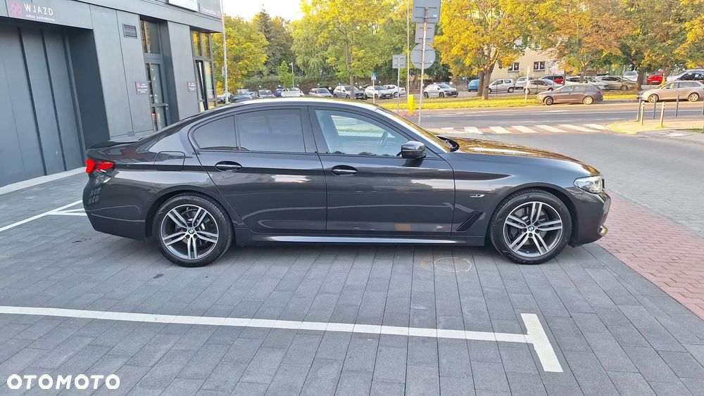 BMW Seria 5 520e M Sport sport - 7