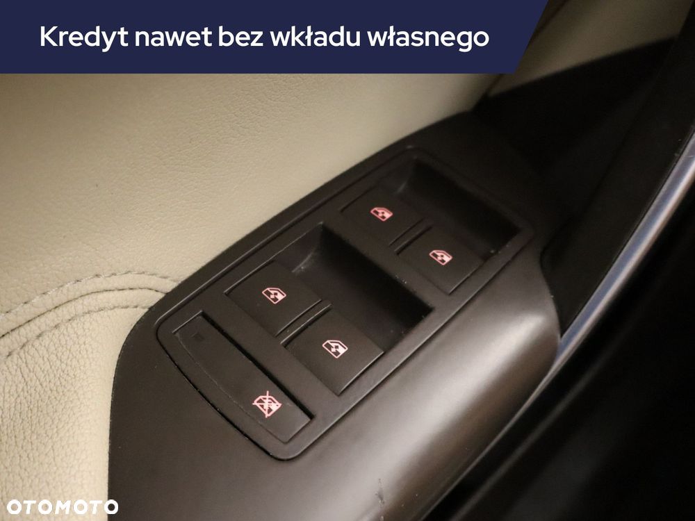 Opel Insignia - 19