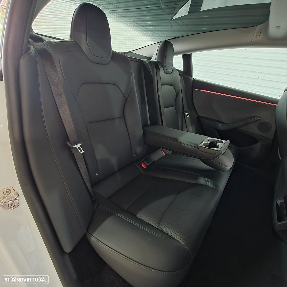 Tesla Model 3 Tração Traseira Premium - 30