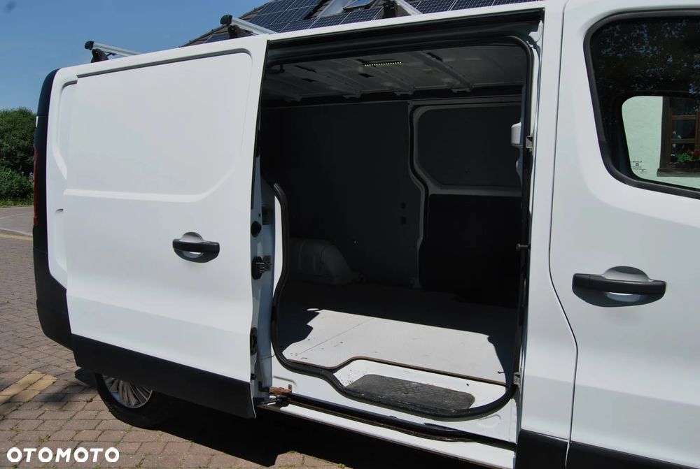 Renault Trafic - 11