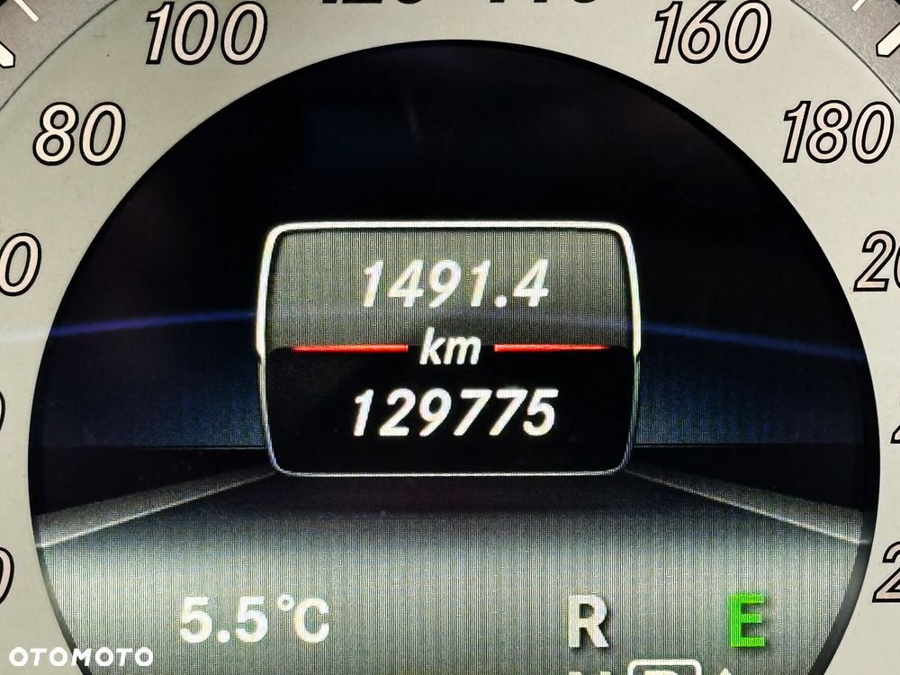 Mercedes-Benz Klasa E 220 CDI 7G-TRONIC - 34