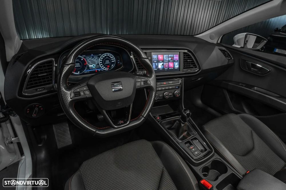 SEAT Leon ST 1.6 TDI FR S/S - 22