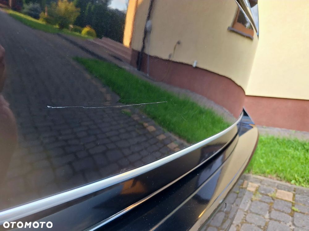 Mercedes-Benz Klasa E 200 CGI BlueEffICIENCY Avantgarde - 15