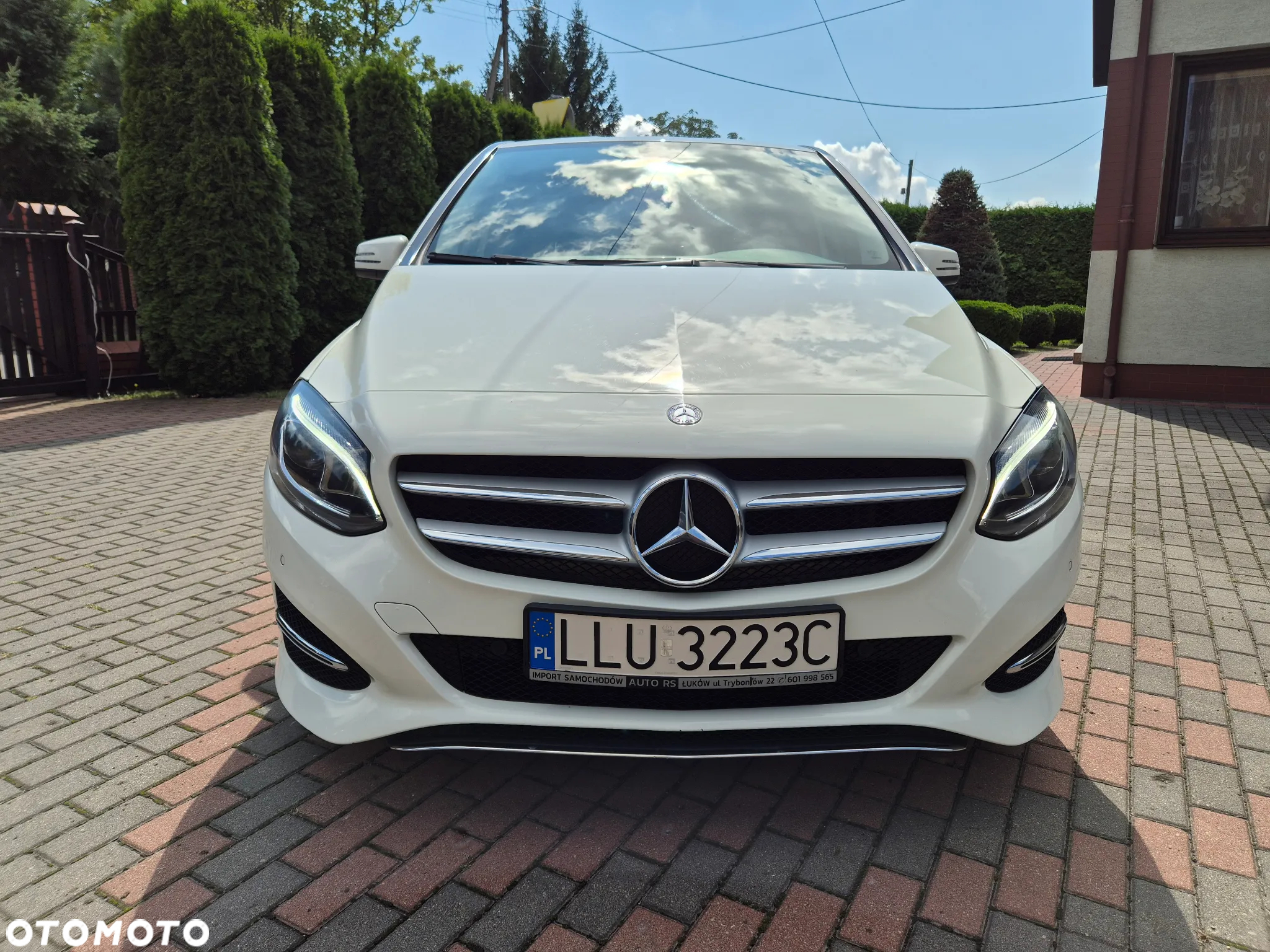 Mercedes-Benz Klasa B 180 7G-DCT - 12