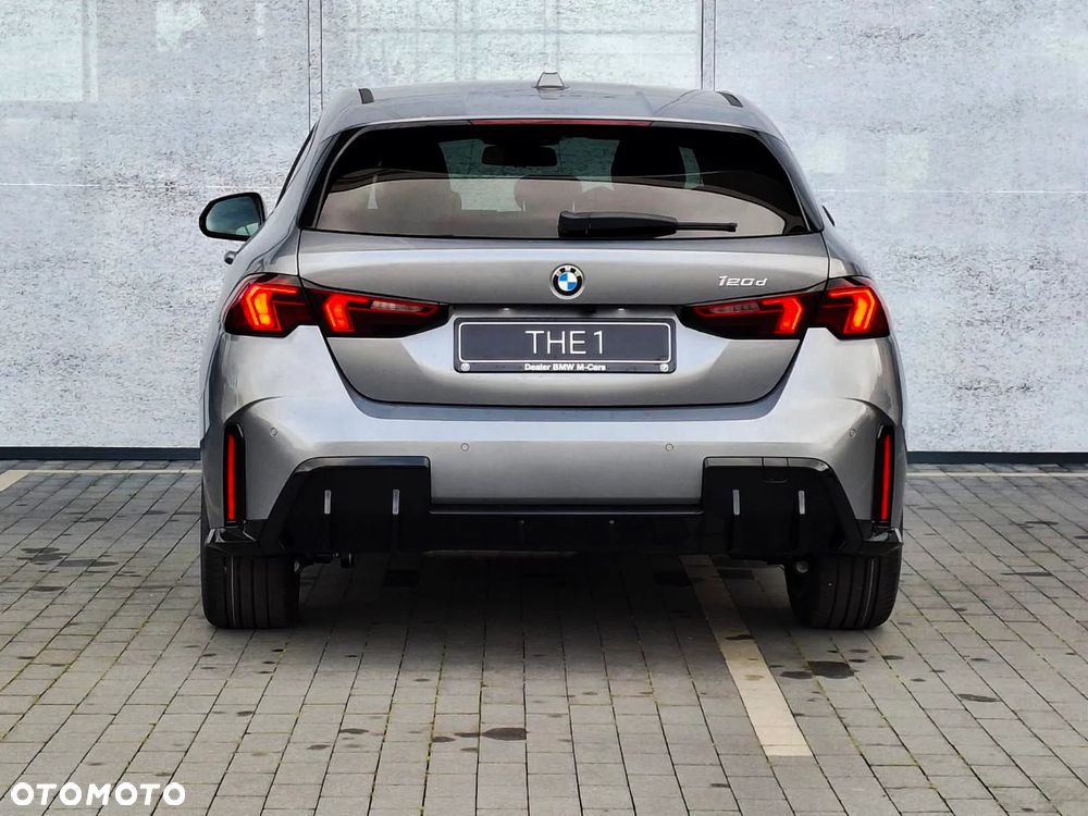 BMW Seria 1 2026 photo 4