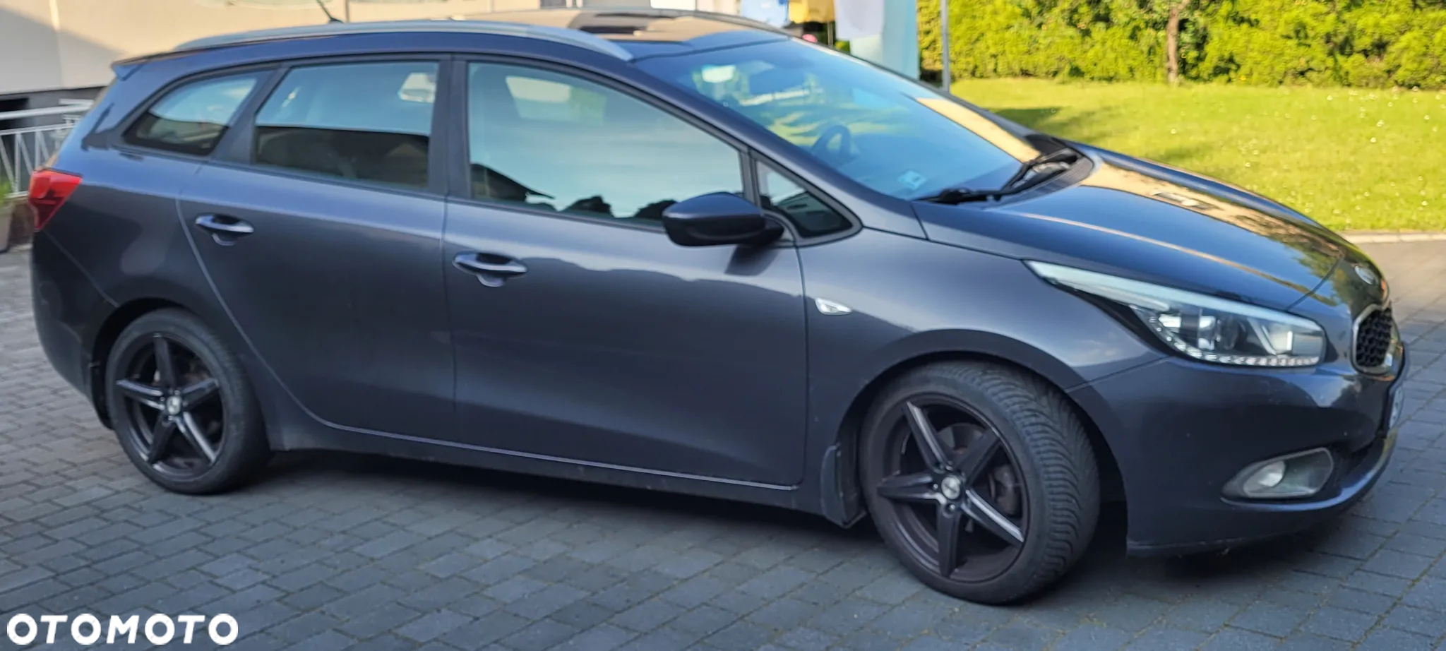 Kia Ceed - 4