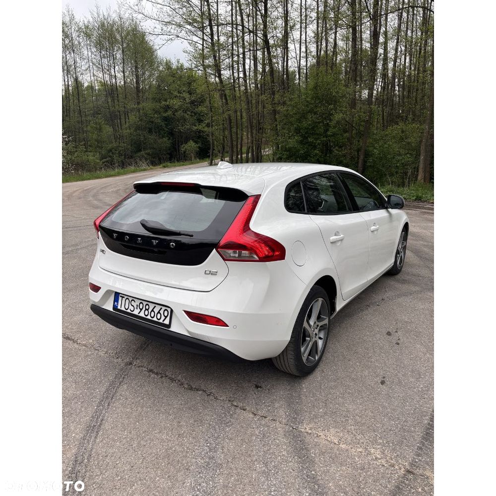 Volvo V40 D2 Kinetic - 4