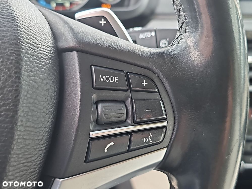 BMW X5 xDrive25d - 15