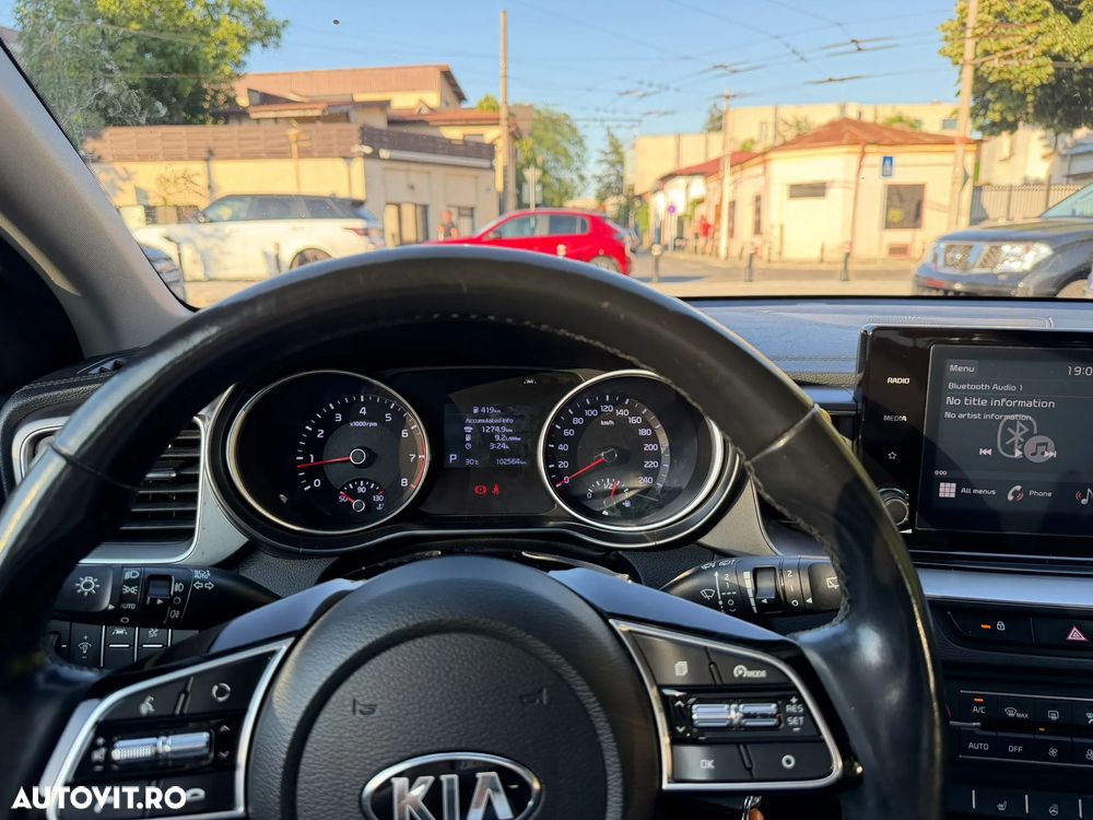Kia Ceed 1.5 T-GDI 7DCT Best+ - 6