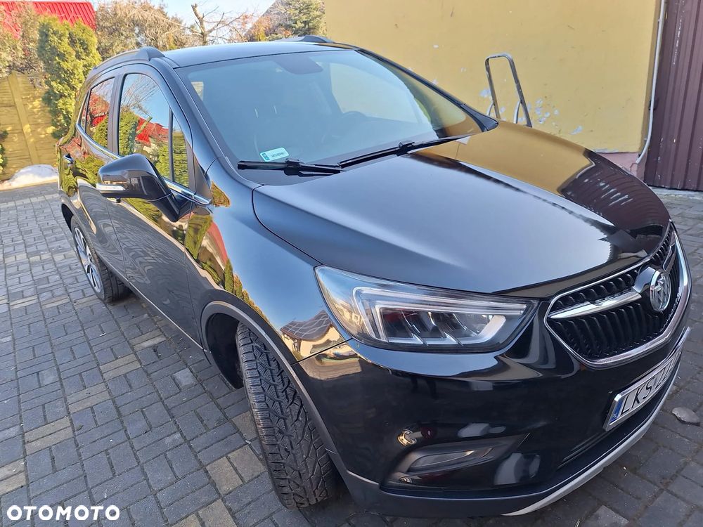 Buick Encore - 2