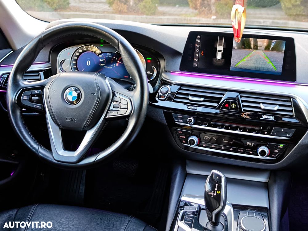 BMW Seria 5 520d EfficientDynamics Edition AT - 9