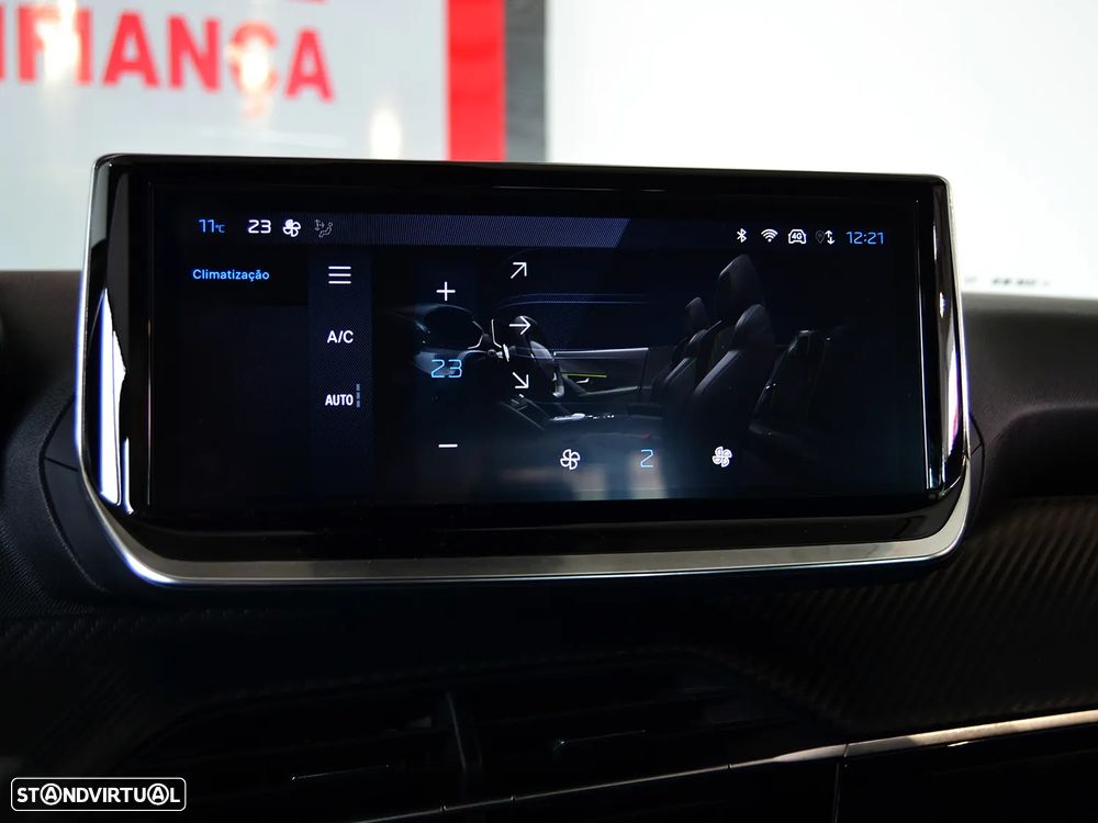 Peugeot 2008 1.2 PureTech Active Pack - 30