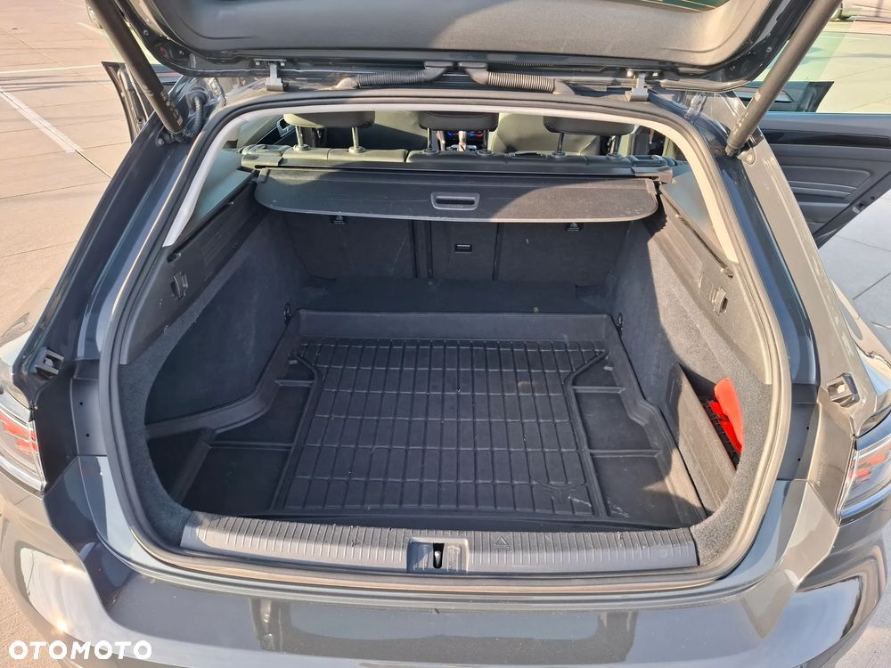 Volkswagen Arteon 2.0 TDI Elegance DSG - 32