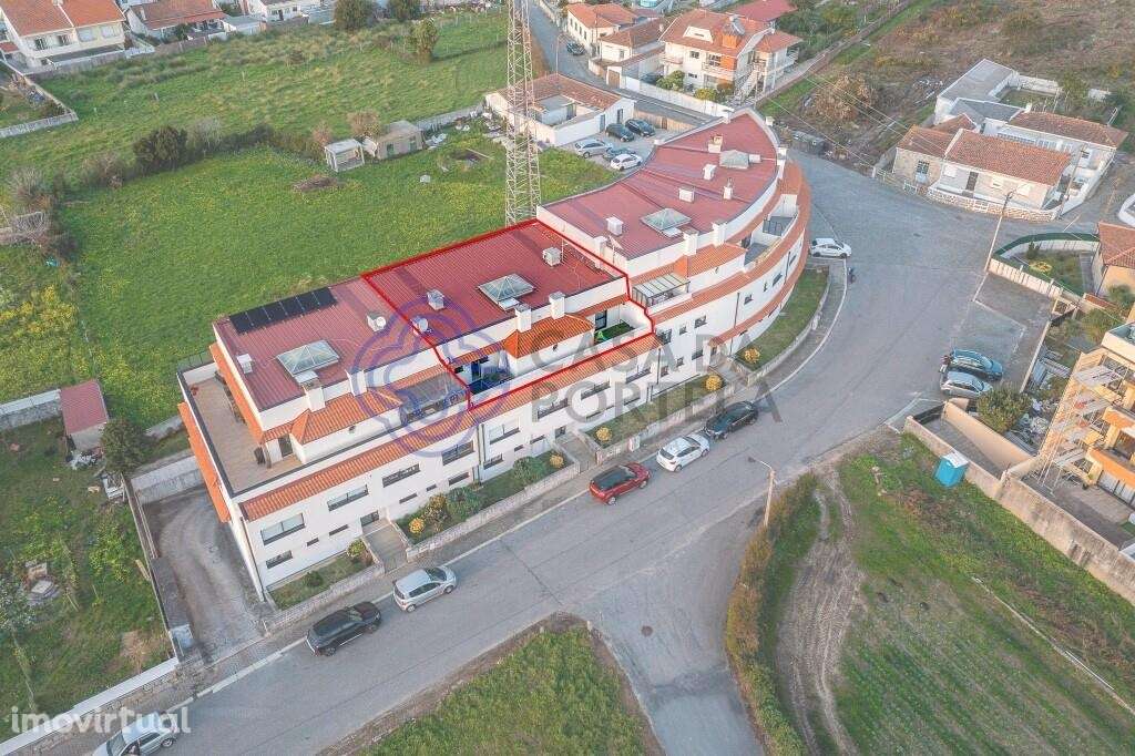 Apartamento T4 em Arcozelo com Terraço e Vistas Mar | Garagem 2 Carros - Grande imagem: 5/54