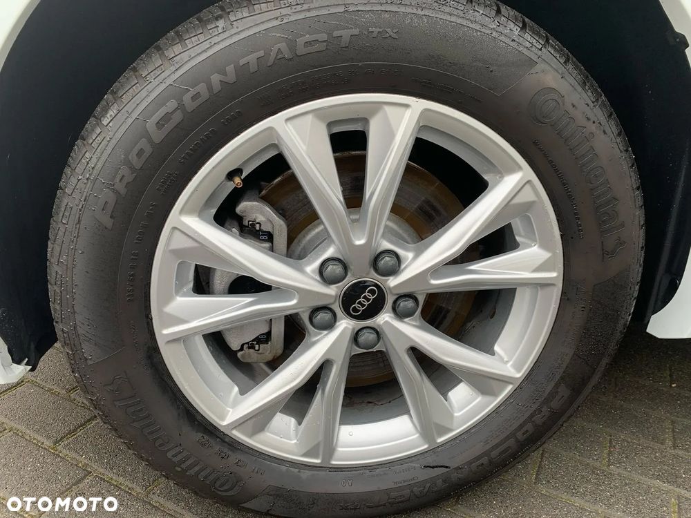 Audi Q3 40 TFSI quattro S tronic S line - 8