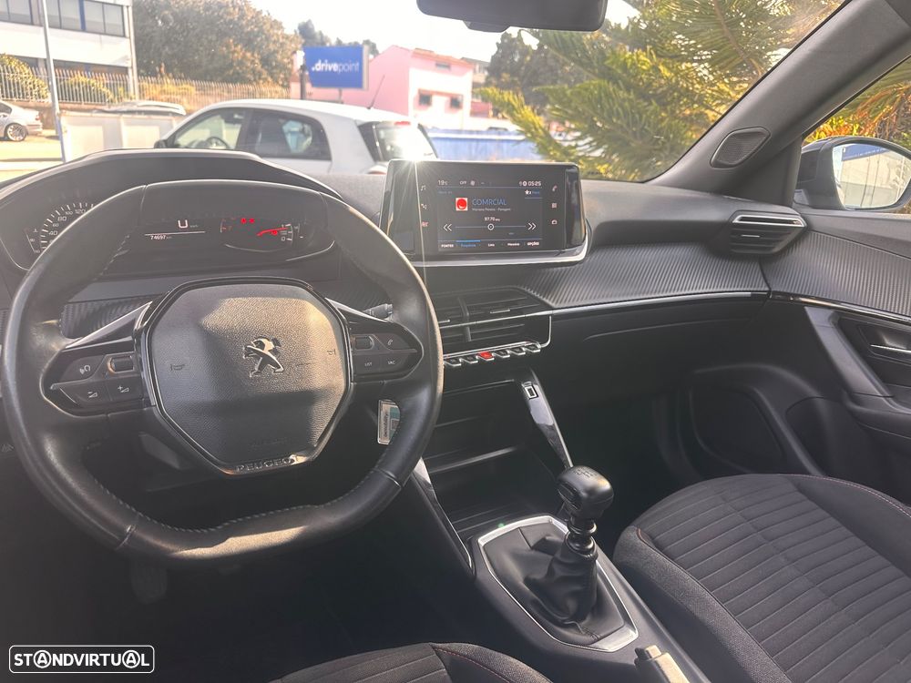 Peugeot 2008 1.2 PureTech Active Pack - 46
