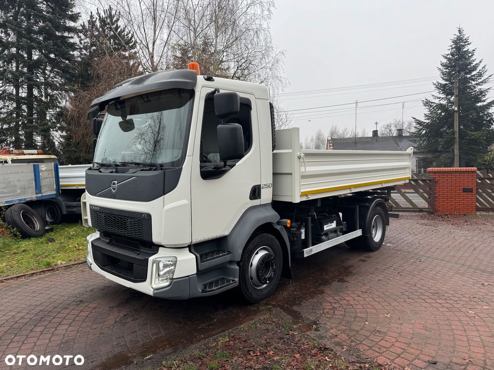 Volvo FL 250 Wywrotka 3 Stronna/ Manual - 7