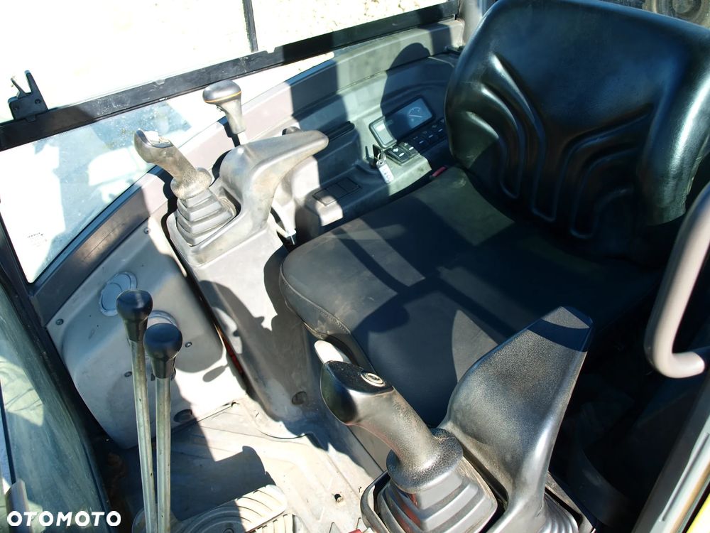 Volvo EC18D - 9