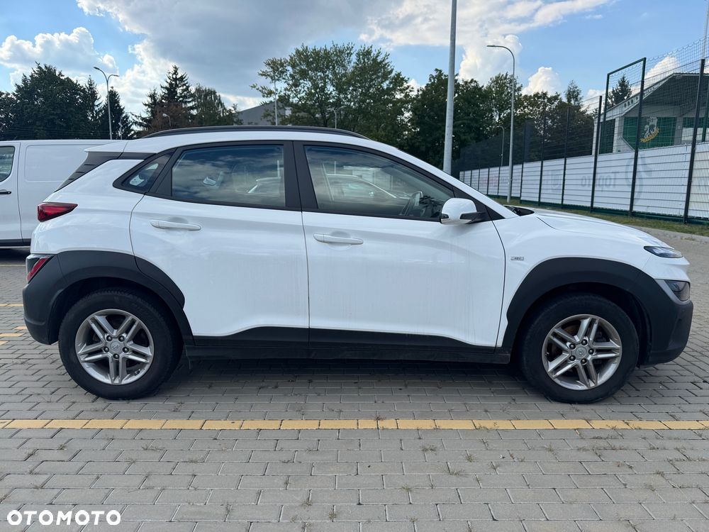 Hyundai Kona - 17