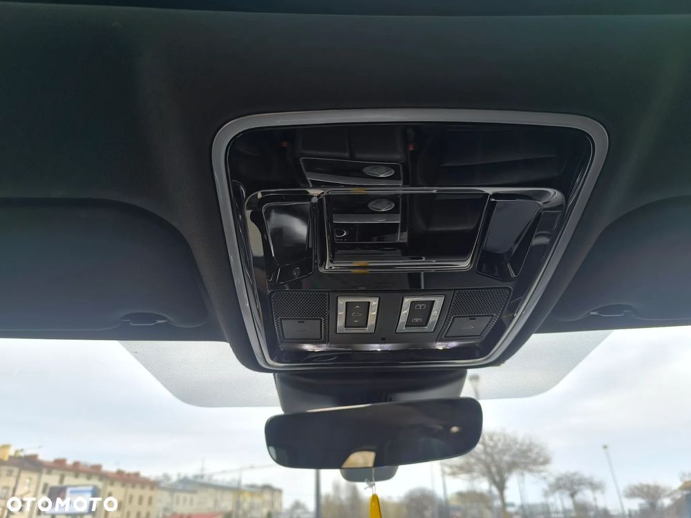 Land Rover Range Rover Velar - 10