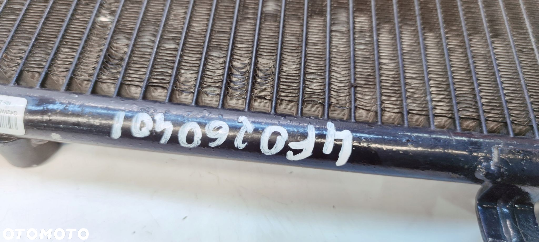 CHŁODNICA KLIMATYZACJI AUDI A6 C6 4F0260401 - 3