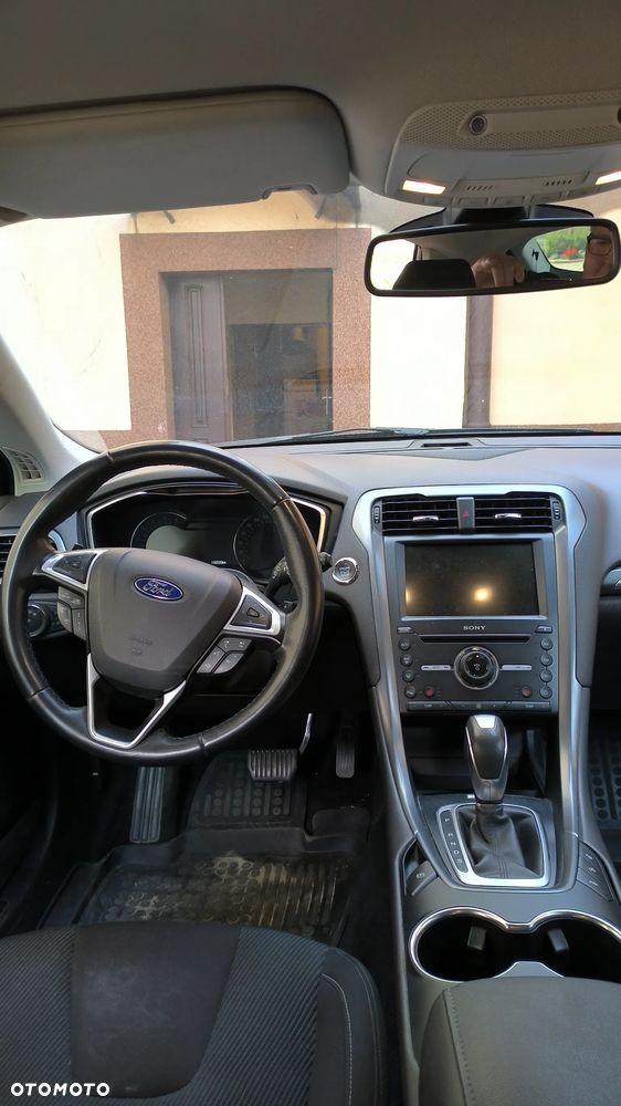 Ford Mondeo 2.0 TDCi Titanium PowerShift - 8