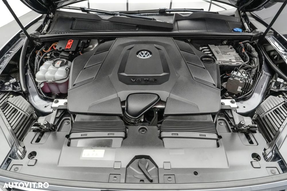 Volkswagen Touareg 3.0 V6 TSI OPF 4Motion Aut. Elegance - 33