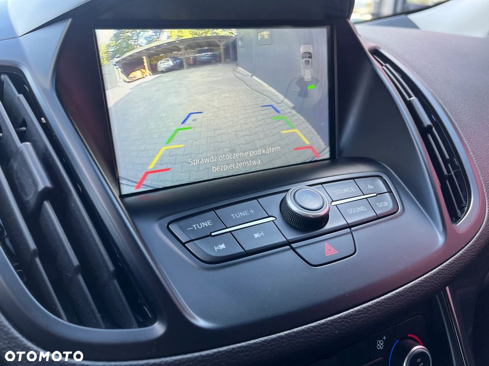 Ford Kuga 2.0 TDCi AWD Titanium - 16