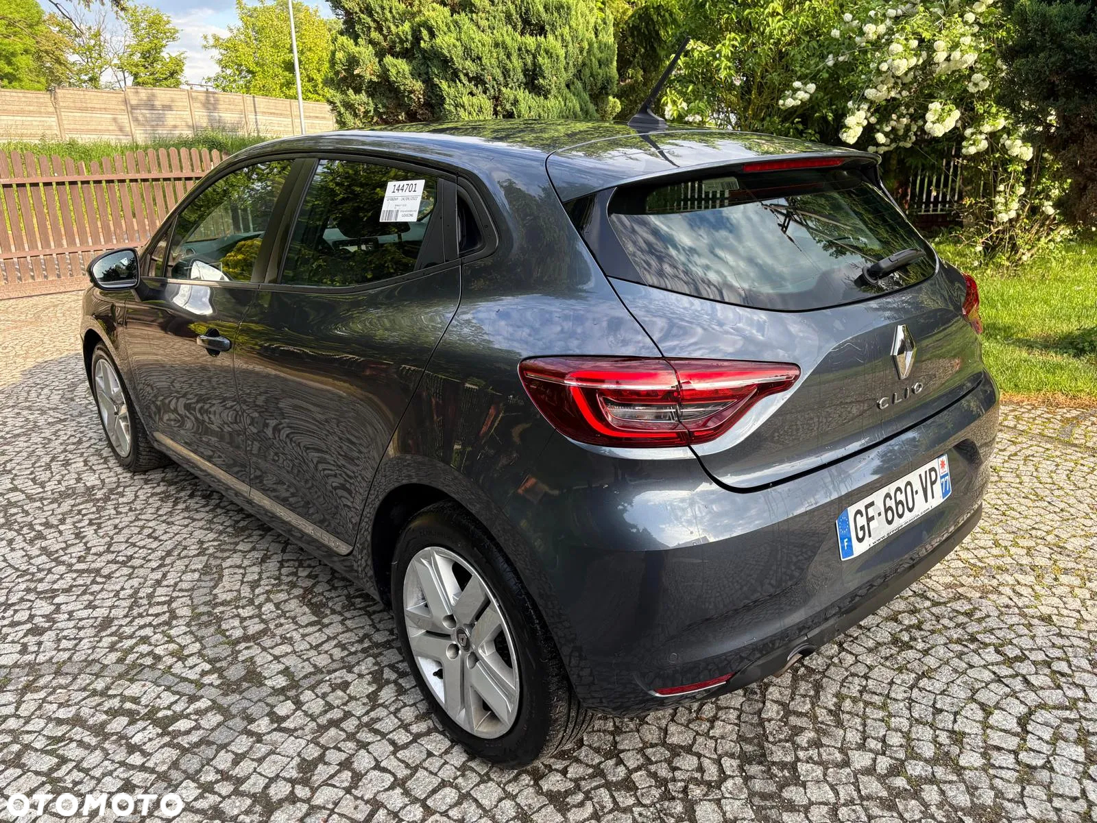 Renault Clio 1.0 TCe Evolution - 3