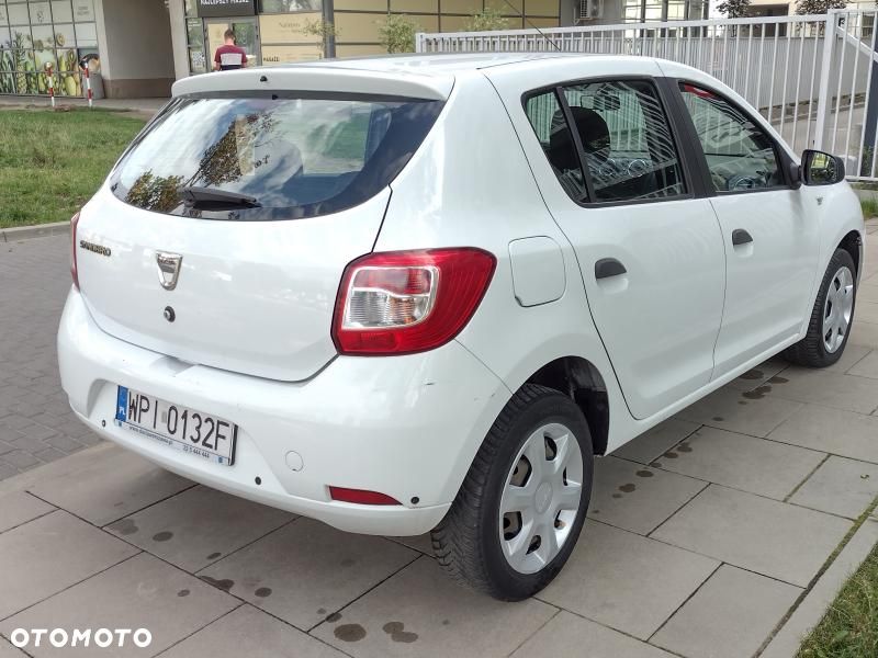 Dacia Sandero - 3