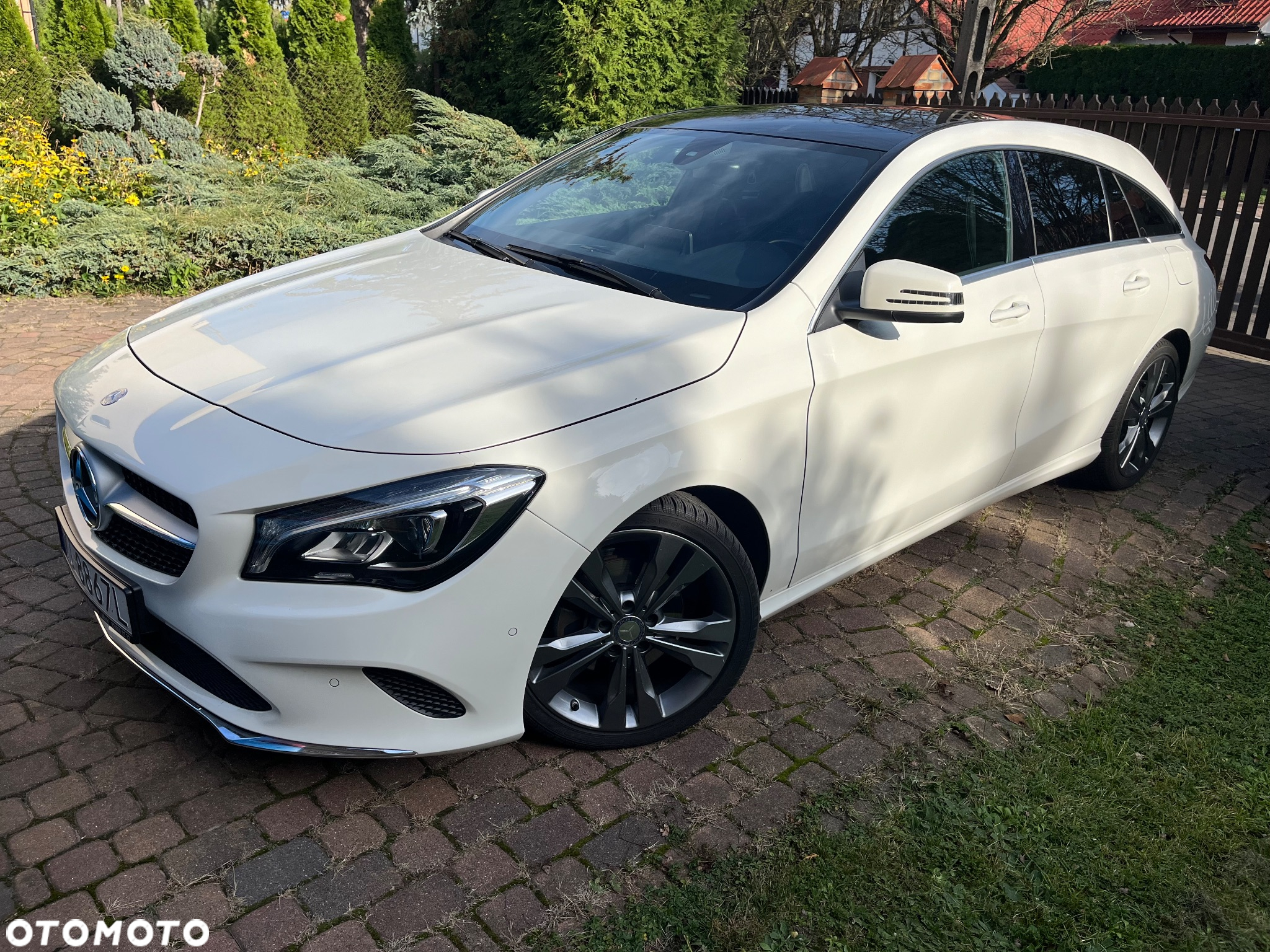 Mercedes-Benz CLA 200 d 7G-DCT - 15