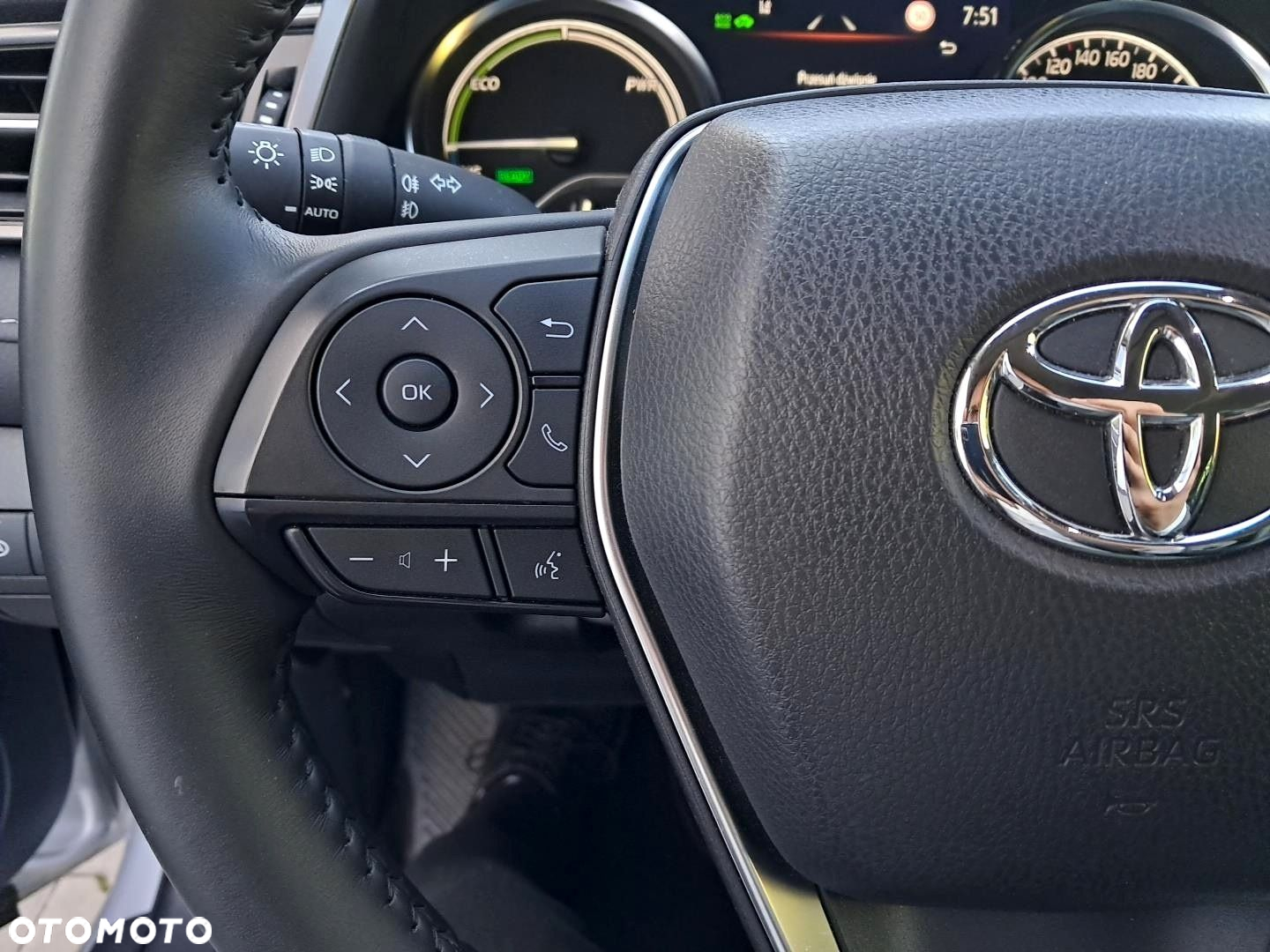 Toyota Camry - 15