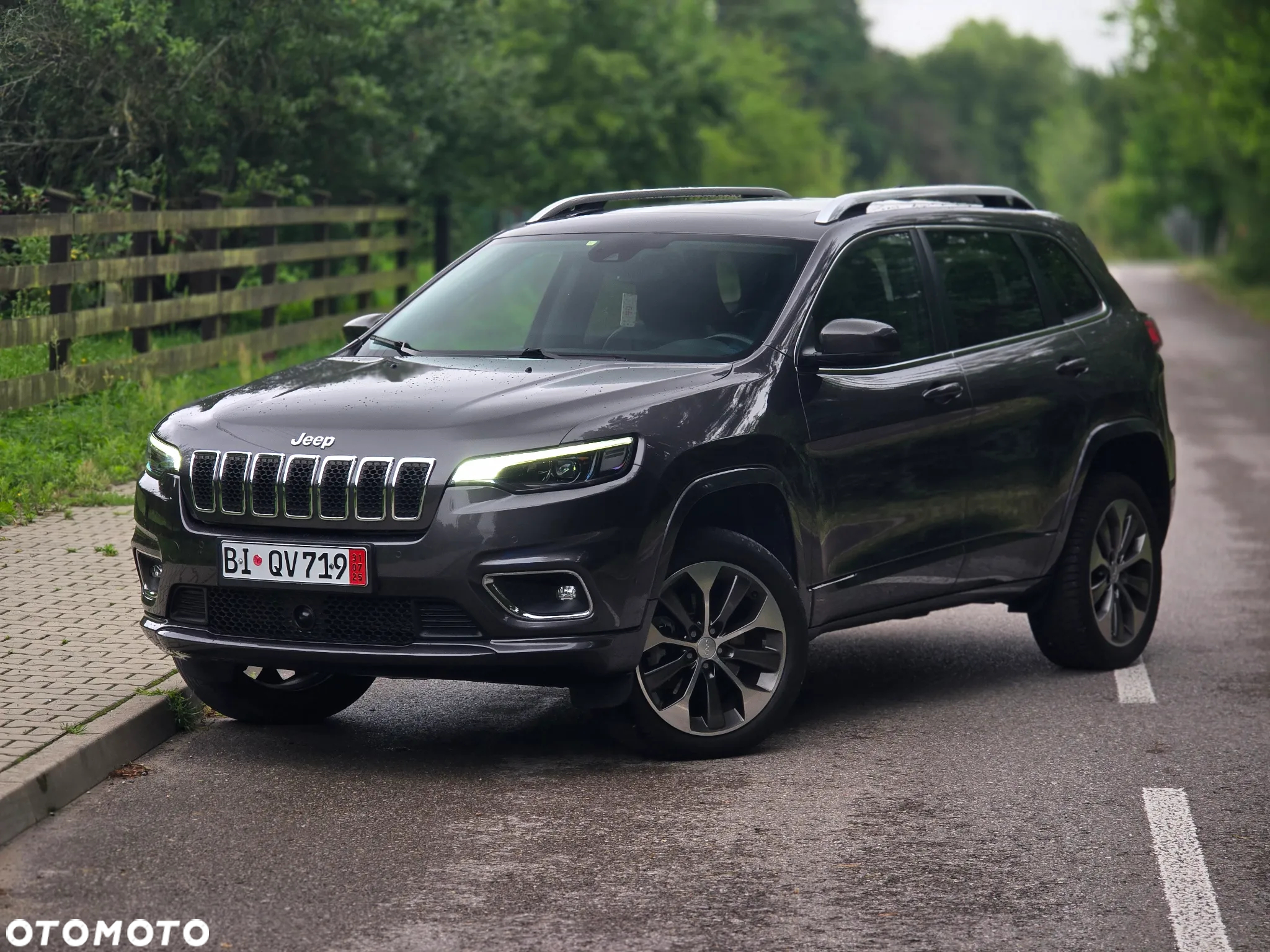 Jeep Cherokee 2.2 Multijet Active Drive II Automatik Overland - 2
