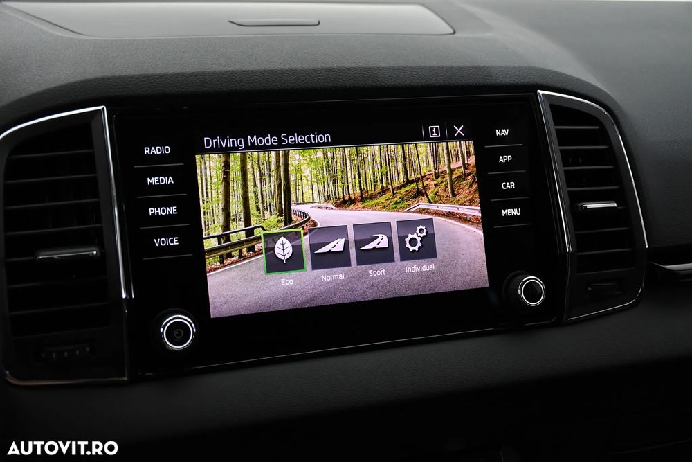 Skoda Karoq 1.5 TSI DSG Sportline - 17