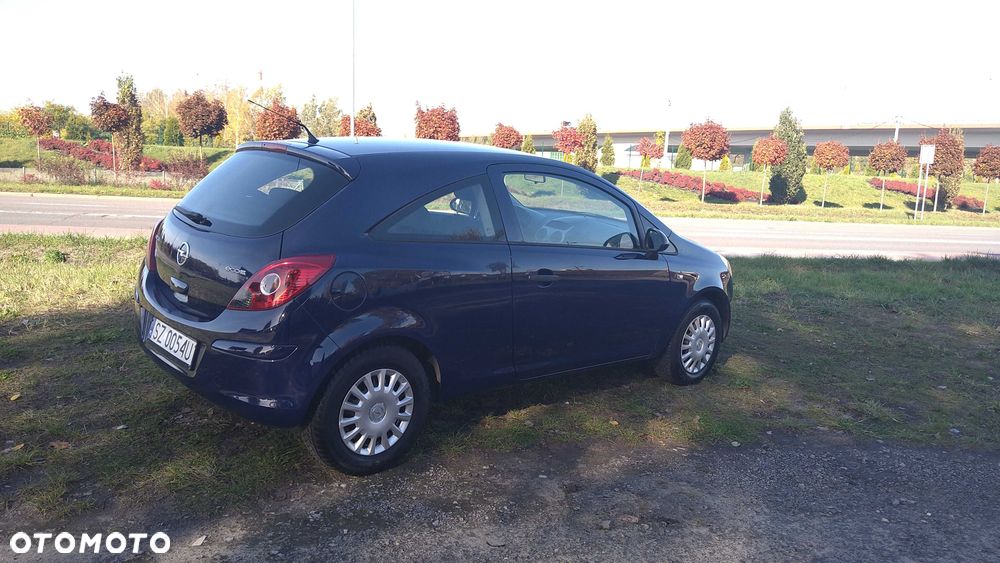 Opel Corsa - 3