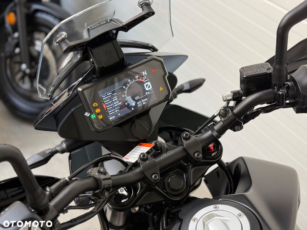 KTM Adventure - 28