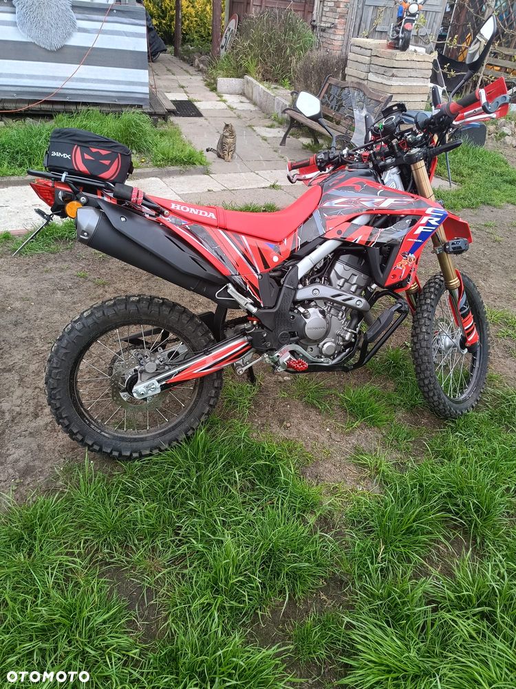 Honda CRF - 7