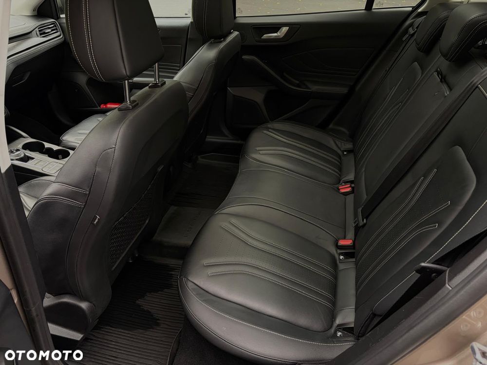 Ford Focus 2.0 EcoBlue Vignale - 13