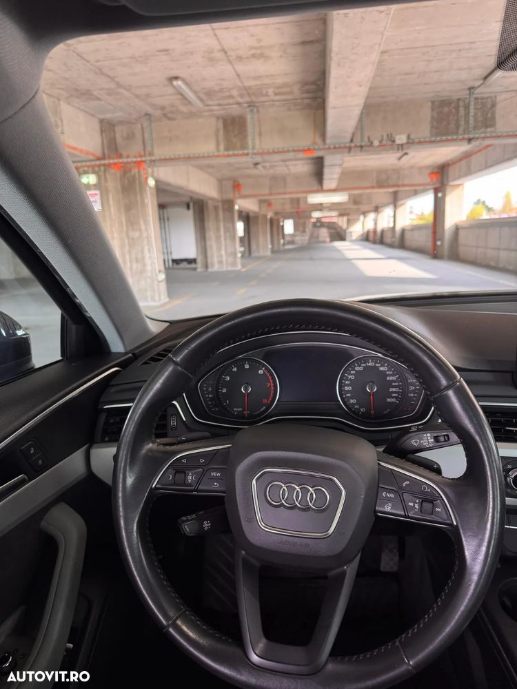 Audi A4 35 TFSI S tronic MHEV Basic - 10