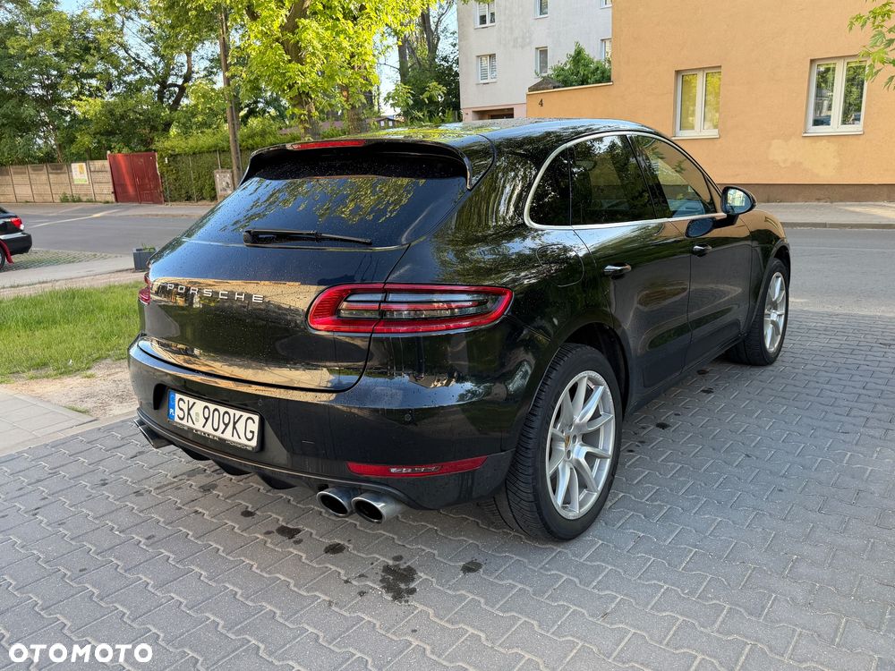Porsche Macan Standard - 3