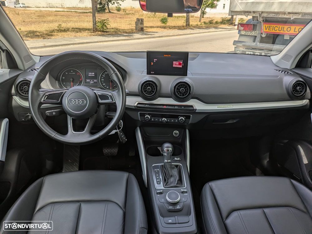 Audi Q2 2.0 TDI Design S tronic quattro - 10