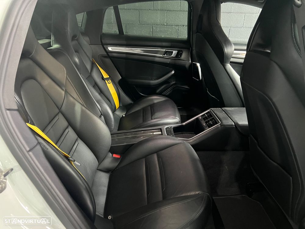 Porsche Panamera 4S Executive PDK - 15