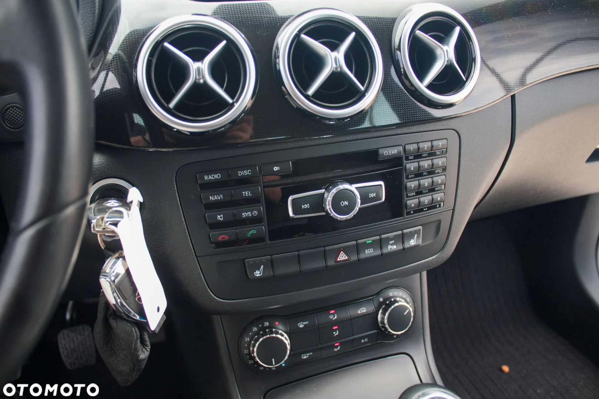 Mercedes-Benz Klasa B 180 (BlueEFFICIENCY) - 14