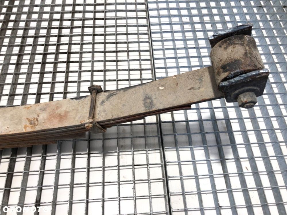 RESOR LEWY TYŁ  DAEWOO LUBLIN II Platforma / podwozie 1997 - 2022 2.4 D (3352) 52 kW [71 KM] olej - 3