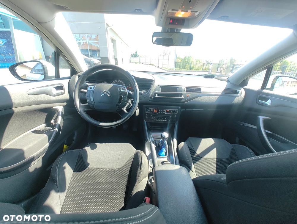 Citroën C5 1.6 HDi Attraction - 5