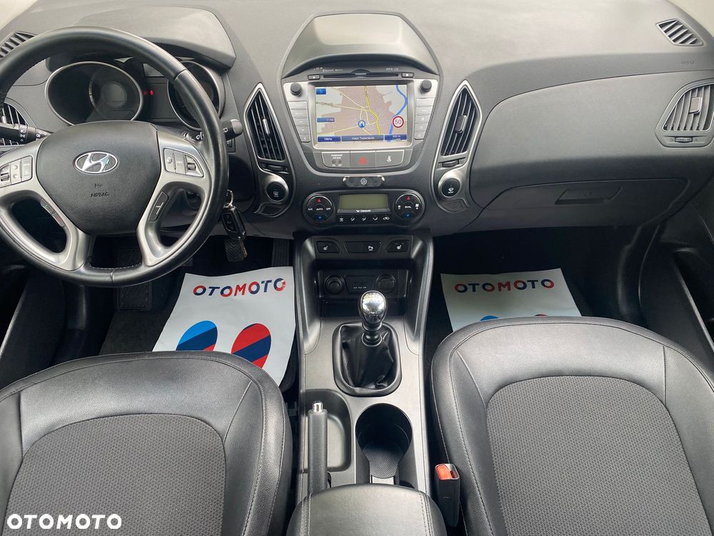 Hyundai ix35 1.6 2WD blue Trend - 10