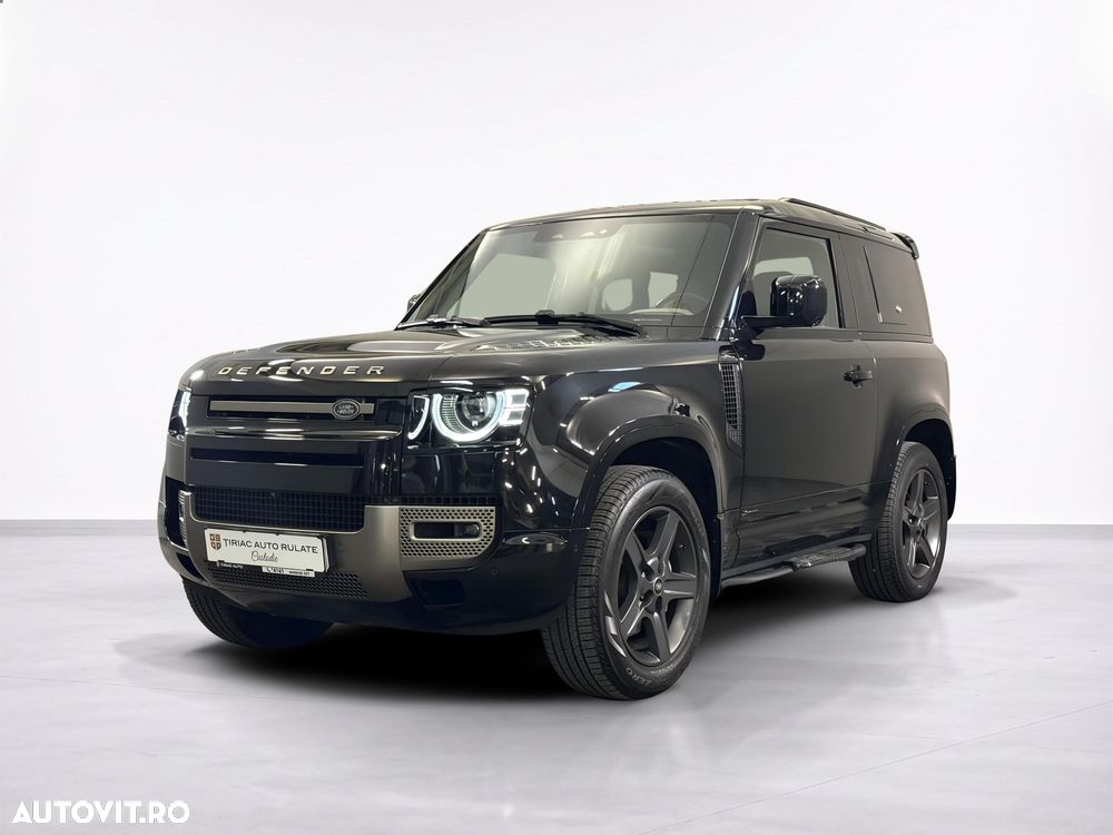 Land Rover Defender - 2